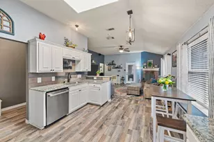 609 Oak Hollow Trail, Saginaw, TX 76179 - Photo 15