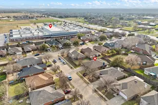 609 Oak Hollow Trail, Saginaw, TX 76179 - Photo 5