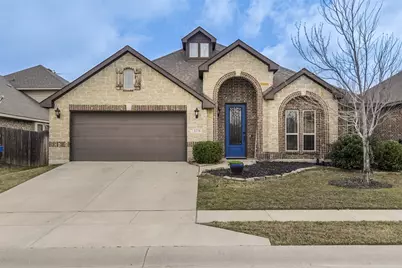 118 Gateway Drive, Alvarado, TX 76009 - Photo 1