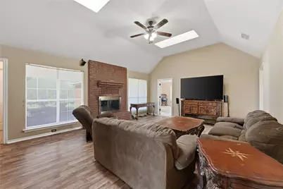 14529 County Road 511, Venus, TX 76084 - Photo 11