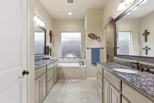 2115 N Hill Dr, Irving, TX 75038 - Photo 3