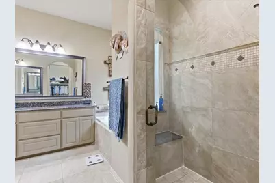 2115 N Hill Drive, Irving, TX 75038 - Photo 15