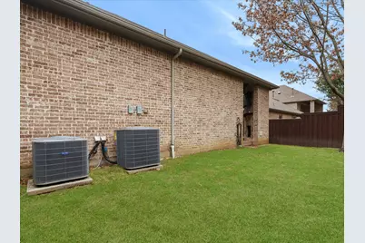 2115 N Hill Drive, Irving, TX 75038 - Photo 3
