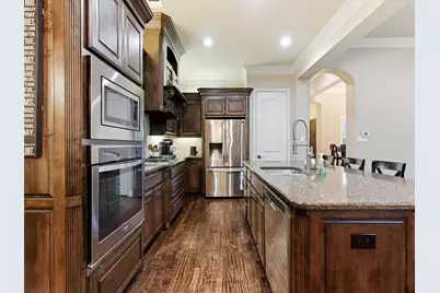 2115 N Hill Drive, Irving, TX 75038 - Photo 5