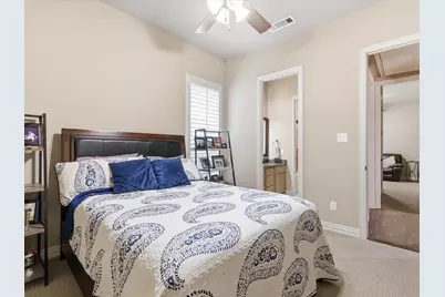2115 N Hill Drive, Irving, TX 75038 - Photo 37