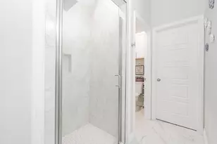 4006 Metropolitan Ave, Dallas, TX 75210 - Photo 21