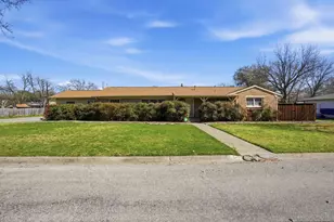 3720 Granada Dr, Richland Hills, TX 76118 - Photo 3