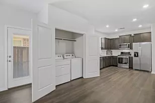 3911 Nature Ct, Denison, TX 75020 - Photo 5