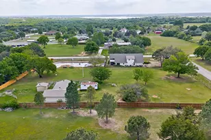 3400 Mesa Dr, Flower Mound, TX 75022 - Photo 3