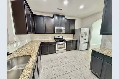 410 Winchester Drive, Celina, TX 75009 - Photo 7