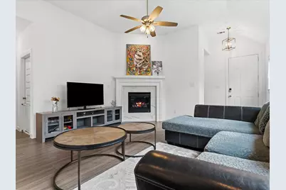 1829 Coronet Avenue, Aubrey, TX 76227 - Photo 9