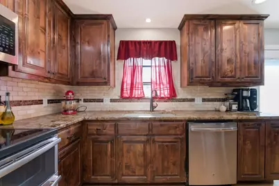 173 Bosque Bend Lane, China Spring, TX 76633 - Photo 19