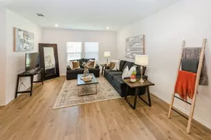 822 Amelia Ct, Pilot Point, TX 76258 - Photo 13