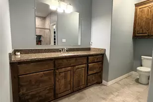 521 S Montgomery St, Sherman, TX 75090 - Photo 15