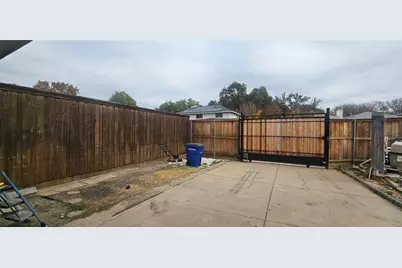 3102 Aspen Drive, Carrollton, TX 75007 - Photo 15