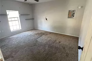 1009 Camp St, Sulphur Springs, TX 75482 - Photo 3