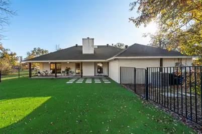 2001 Meadowview Drive, Keller, TX 76262 - Photo 9