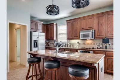 7013 Salem Court, Rowlett, TX 75089 - Photo 5