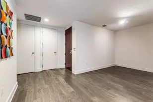 1505 Elm St, Dallas, TX 75201 - Photo 5