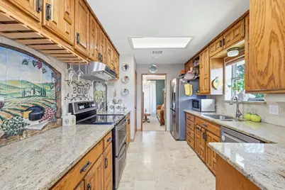 2910 Lakeshore Court, Arlington, TX 76013 - Photo 27