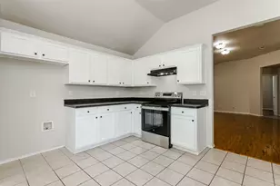 1017 Caleb St, Burleson, TX 76028 - Photo 21