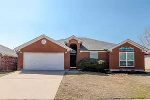 1017 Caleb St, Burleson, TX 76028 - Photo 3