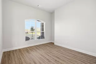 421 Evening Fire Dr, Waxahachie, TX 75167 - Photo 9