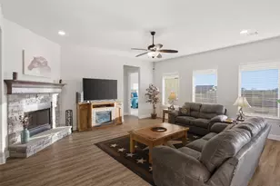 421 Evening Fire Dr, Waxahachie, TX 75167 - Photo 19