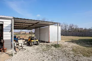 176 Graydon Rd, Whitesboro, TX 76273 - Photo 7