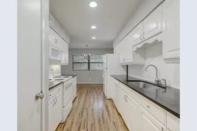 4079 Calculus Drive, Dallas, TX 75244 - Photo 9