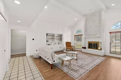 1110 Shady Oak Trail, Mansfield, TX 76063 - Photo 5