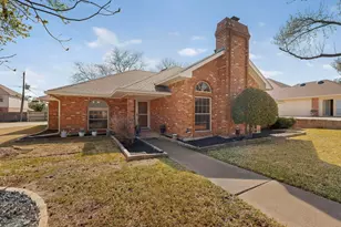 1110 Shady Oak Trail, Mansfield, TX 76063 - Photo 1