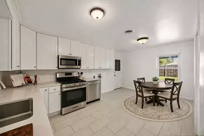 630 Scottsdale Drive, Richardson, TX 75080 - Photo 9