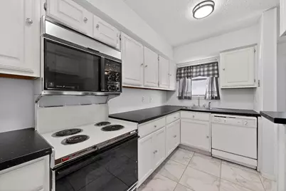 2106 Rainbow Drive #4212, Arlington, TX 76011 - Photo 3