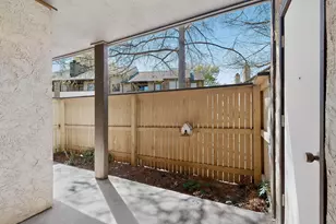 2106 Rainbow Dr, Arlington, TX 76011 - Photo 27