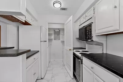 2106 Rainbow Drive #4212, Arlington, TX 76011 - Photo 7