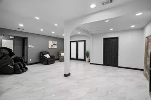 9923 Hustead St, Dallas, TX 75217 - Photo 7