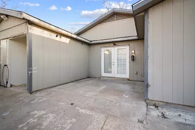 9923 Hustead Street, Dallas, TX 75217 - Photo 17