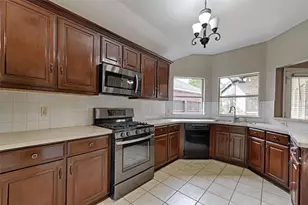 3136 Delaford, Carrollton, TX 75007 - Photo 7