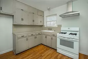 1925 Hilltop Dr, Garland, TX 75042 - Photo 7