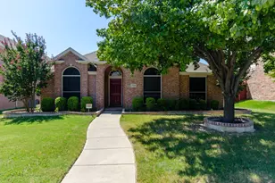 2304 Ravenhurst Dr, Plano, TX 75025 - Photo 1