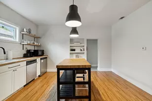 5346 Ash Ln, Dallas, TX 75223 - Photo 13