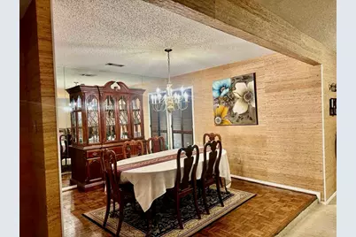 1205 Riverview Drive, Arlington, TX 76012 - Photo 11