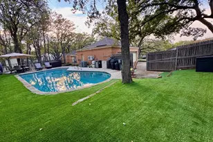 1205 Riverview Dr, Arlington, TX 76012 - Photo 1