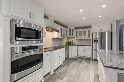 1012 Hilltop Drive, Irving, TX 75060 - Photo 7