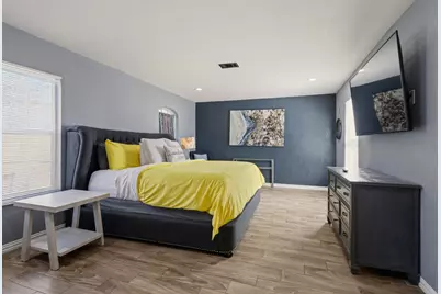 1012 Hilltop Drive, Irving, TX 75060 - Photo 19