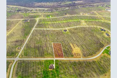 2161 E Landings N, Granbury, TX 76049 - Photo 5