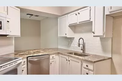 1614 Pecan Chase Circle #59, Arlington, TX 76012 - Photo 11