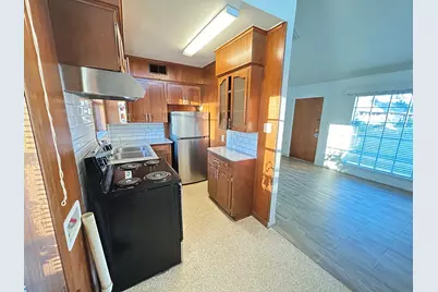 409 Royal Street #Apt 1, Athens, TX 75751 - Photo 7