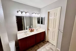 12985 Vassar Dr, Frisco, TX 75035 - Photo 5